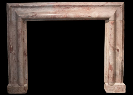 cheminée ancienne d'époque L XIV en marbre Sarrancolin L 183 x H 151 cm L XIV period fireplace in Sarrancolin marble