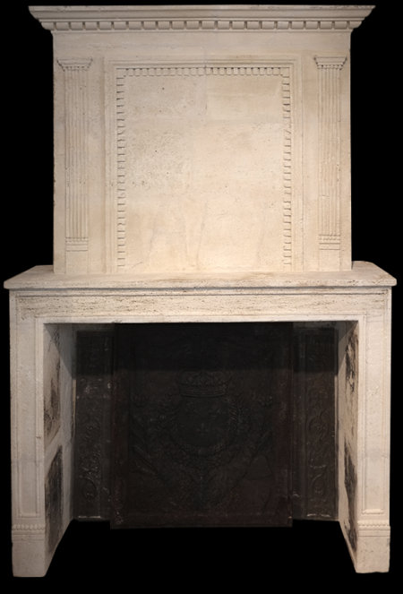 cheminée ancienne à trumeau pierre d'époque XVIII° L 162 x H 240 cm fireplace with stone trumeau from the L XIV period